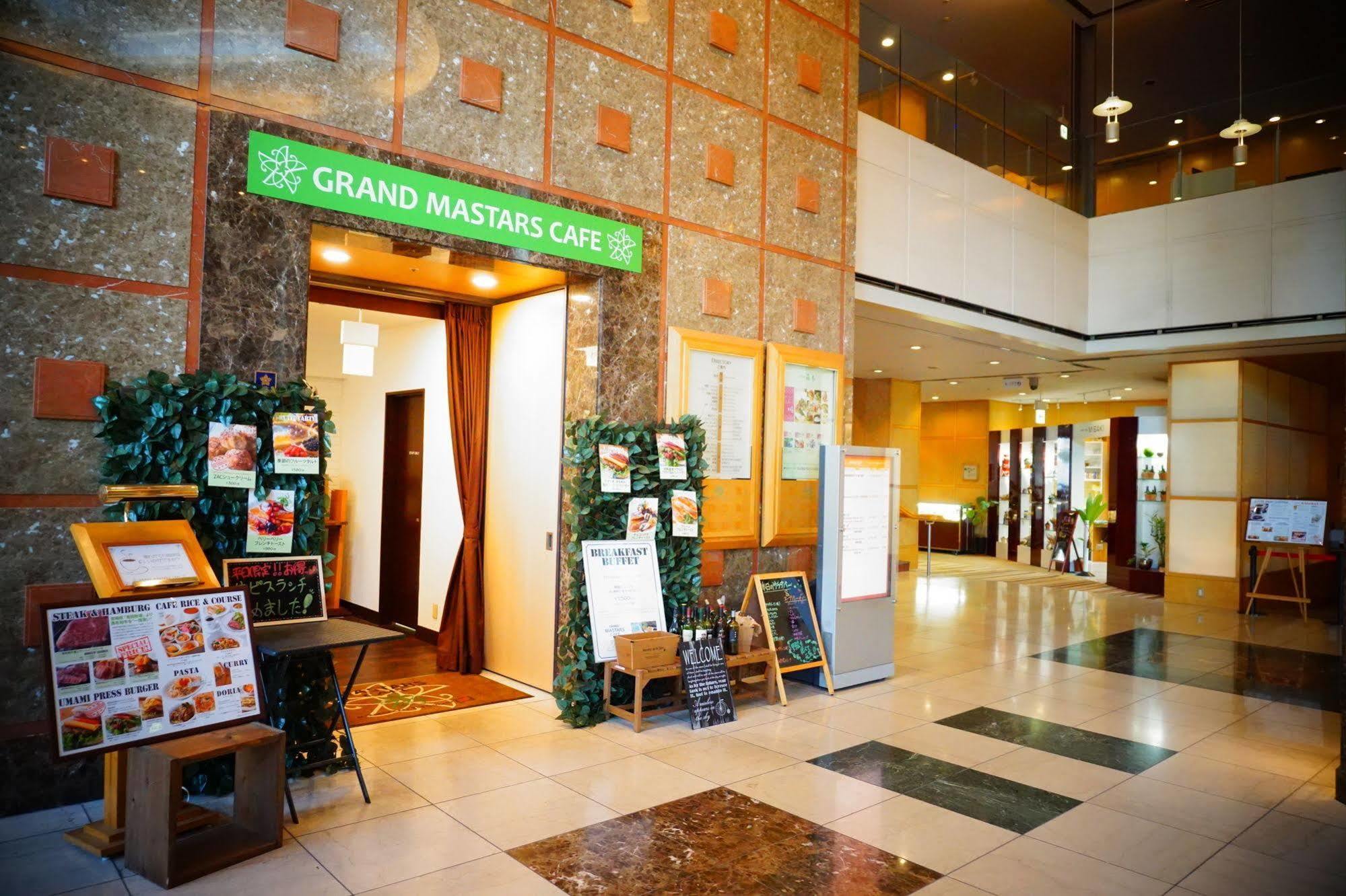 Kkr Hotel Hakata Фукуока Екстериор снимка